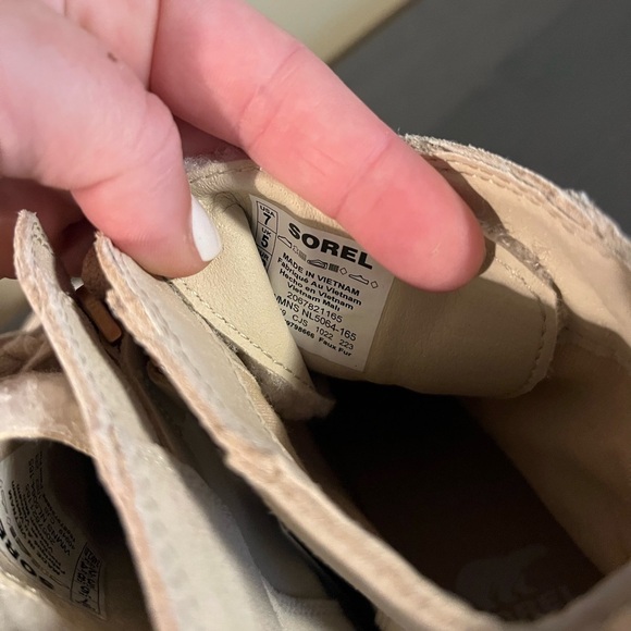 Sorel Joan Cozy Lace Up Boots NEW - Picture 7 of 12